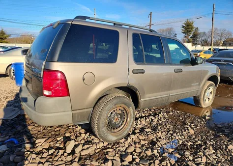 2002 Ford Explorer Xls z USA, uszkodzony, nr VIN 1FMZU72E02UC83360